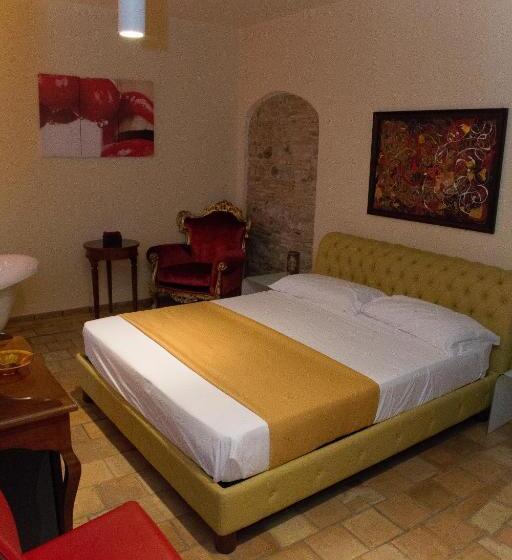 Люкс, Relais Hotel Palazzo Castriota
