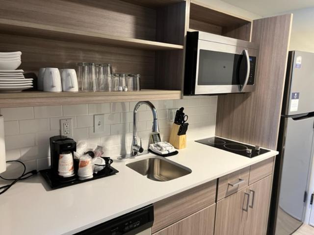 Номер Стандарт Адаптированный для Инвалидов, Mainstay Suites Horsham  Philadelphia
