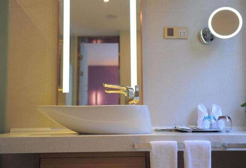 Номер Deluxe Кровать Кинг, Lavande Hotel Gulin Railway Station Shangzhi Alley