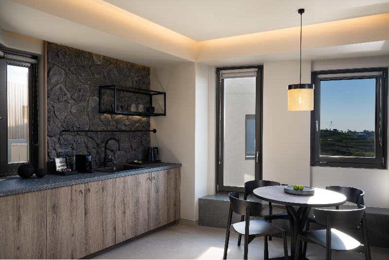 Villa 2 Chambres, Apikia Santorini   Adults Only