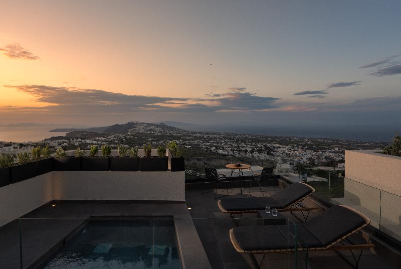 Suite Confort, Apikia Santorini   Adults Only