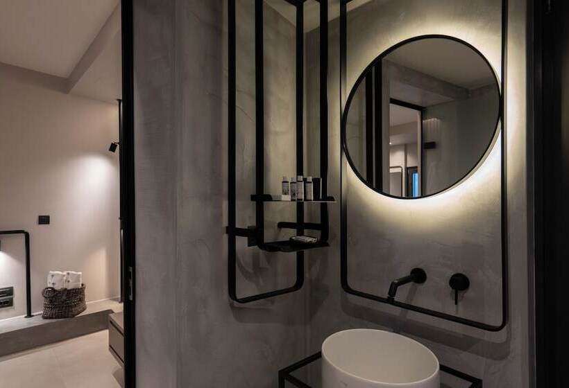 Suite Vue Mer, Apikia Santorini   Adults Only