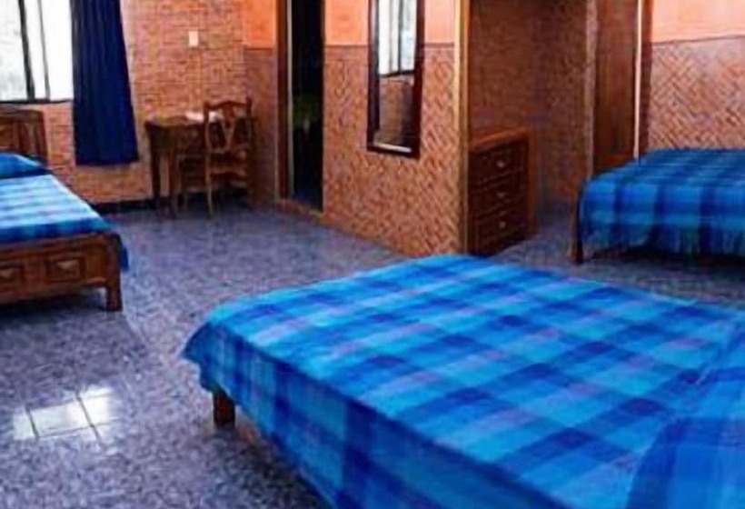 스탠다드 트리플 룸, Hostal Suites Madrid