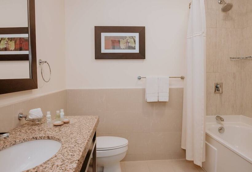 Номер Стандарт 2 Двуспальные Кровати, Courtyard By Marriott Guayaquil