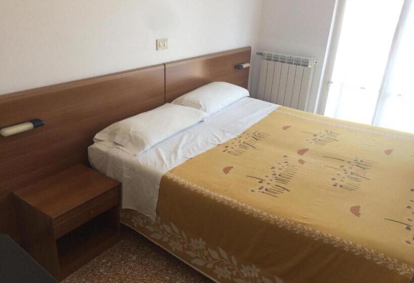 اتاق استاندارد, Pensione Gardenia
