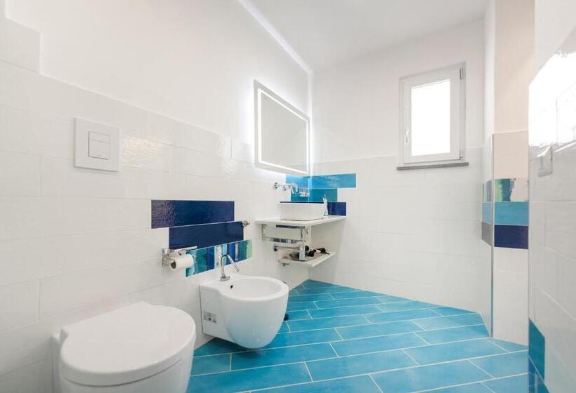 Quarto Triplo Estandar, Corallo Residence