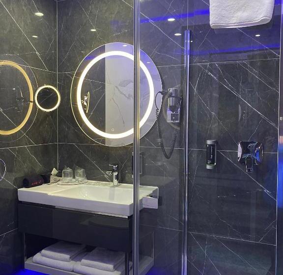 Номер Стандарт Трехместный, Tisia Hotel & Spa