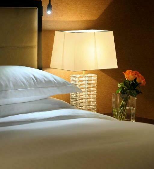 اتاق استاندارد با چشم‌انداز, Jw Marriott Hotel Marina