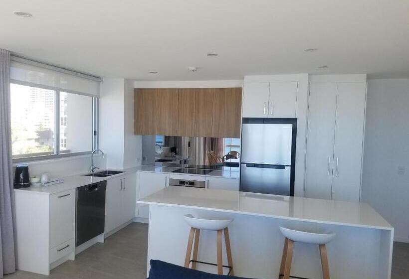 ２ベッドルームアパートメント, Golden Sands On The Beach   Absolute Beachfront Apartments