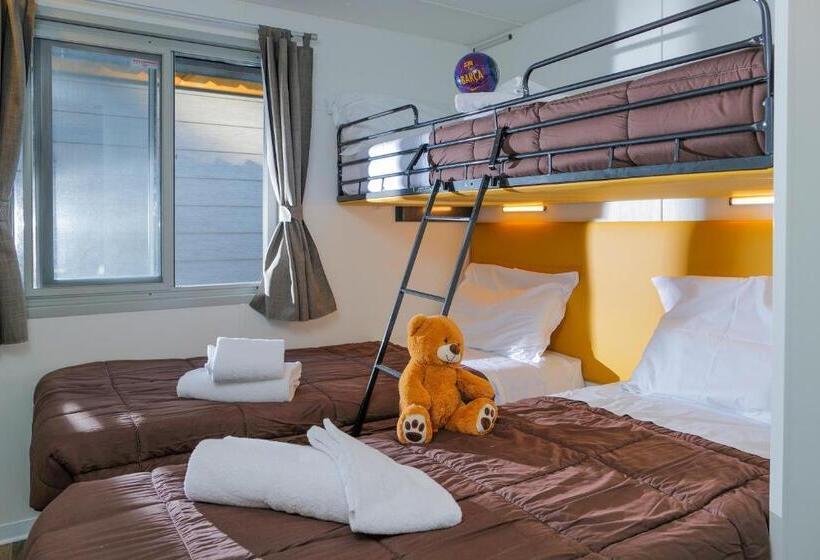 کلبه ییلاقی سوپریور یک خوابه, Hu Norcenni Girasole Village