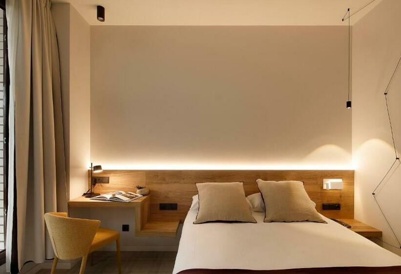 اتاق خانوادگی, Munna Hotel Boutique