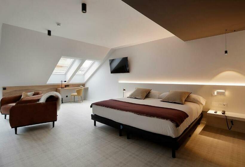 سوییت جونیور, Munna Hotel Boutique