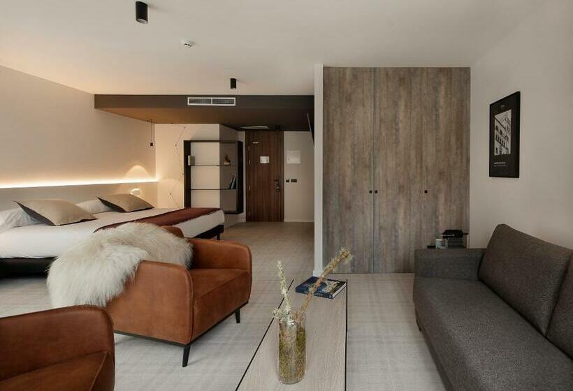 سوییت جونیور, Munna Hotel Boutique