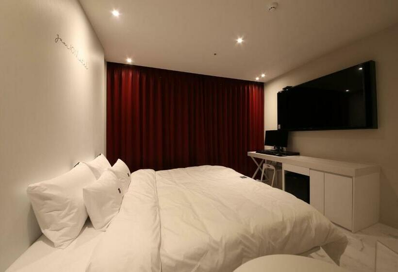 Номер Стандарт, Zam101 Hotel Gimhae