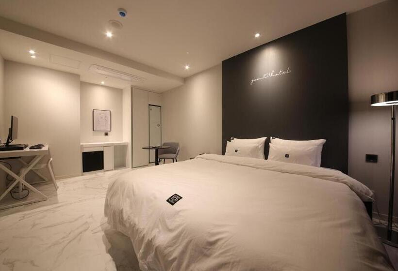 Номер Deluxe, Zam101 Hotel Gimhae