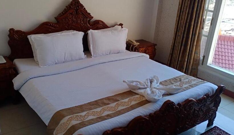 스위트, Mashoo Resorts , Bhuntar
