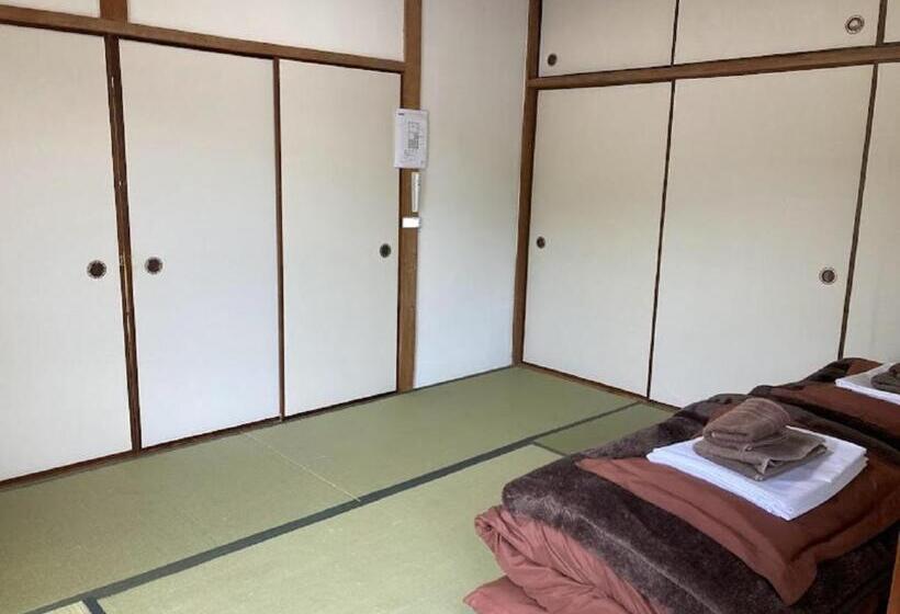 اتاق استاندارد سه تخته با چشم‌انداز, ゲストハウス尾道ポポー Guesthouse Onomichi Pawpaw