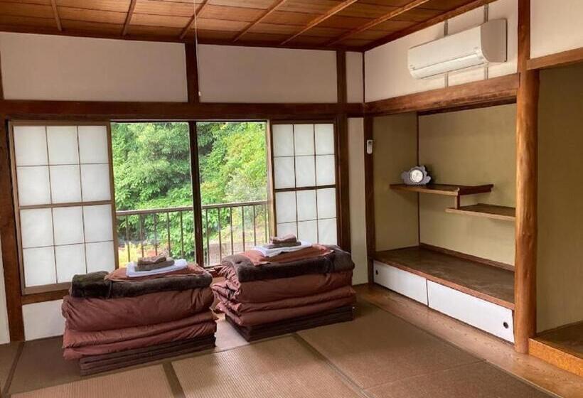 اتاق استاندارد چهار تخته, ゲストハウス尾道ポポー Guesthouse Onomichi Pawpaw