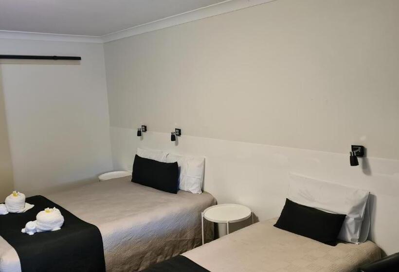 Номер Стандарт, Kandos Fairways Motel