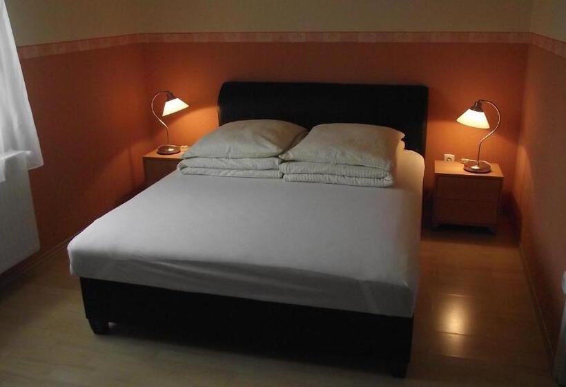 آپارتمان 1 خوابه, Radek Vendégház és Apartman