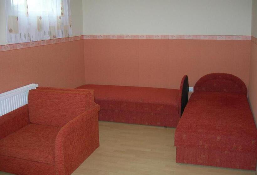 آپارتمان 2 خوابه, Radek Vendégház és Apartman