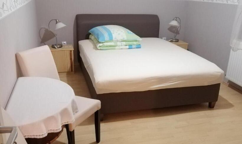 آپارتمان 2 خوابه, Radek Vendégház és Apartman