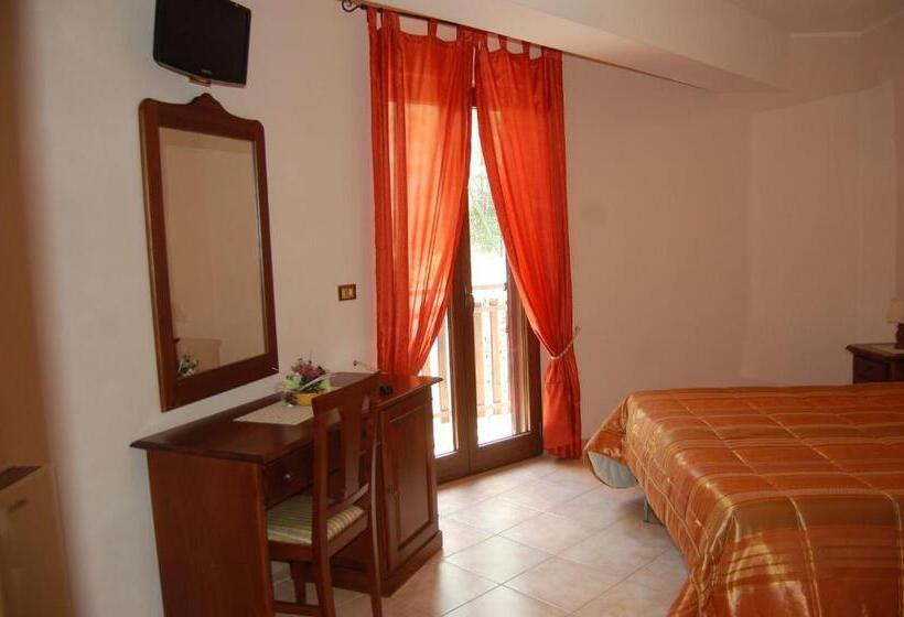 Номер Стандарт, B&b La Tana Dell'orso