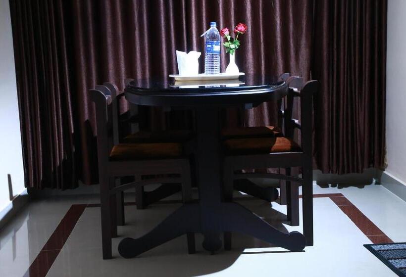 스위트, Orison Residency