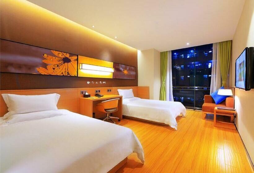 Номер Стандарт, Iu Hotel Zhengzhou Xinzheng Yasi College