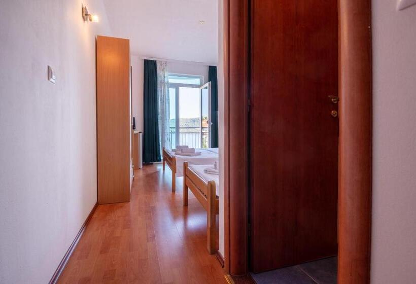 اتاق استاندارد با چشم‌انداز دریا, Motel Jadranka