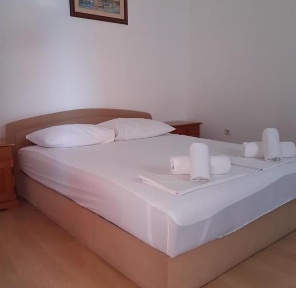 آپارتمان 1 خوابه, Motel Jadranka