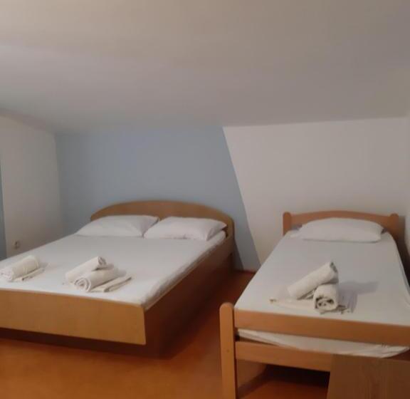 اتاق دوبلکس, Motel Jadranka