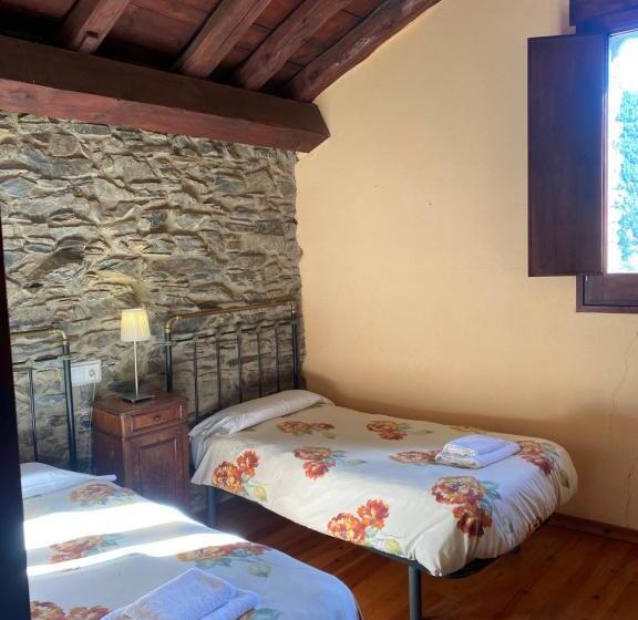 Apartament 3 Dormitoare, Can Bonada