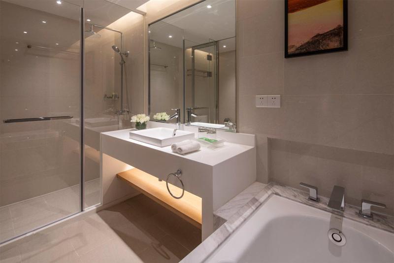 Quarto Premium, Holiday Inn Shanghai Hongqiao Central, An Ihg