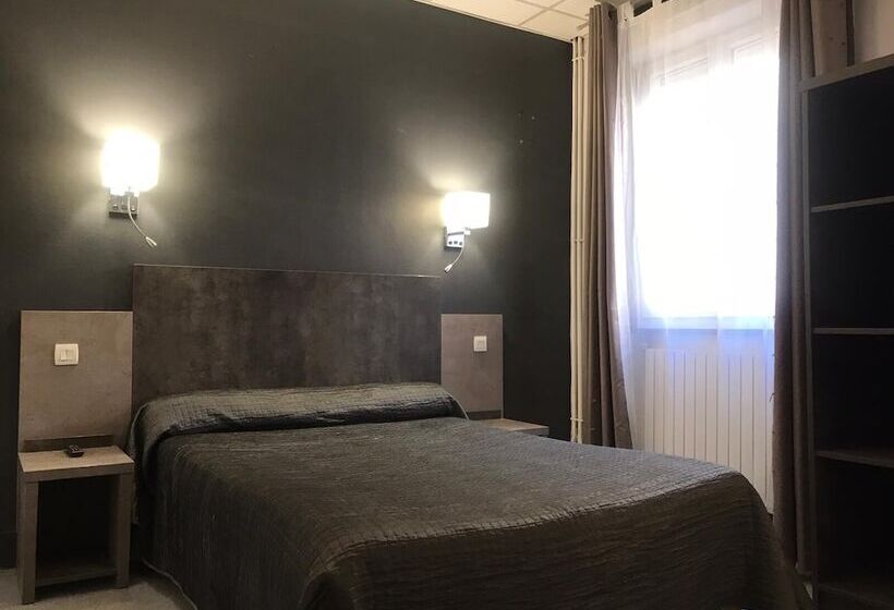 Номер Стандарт, Hôtel Océan