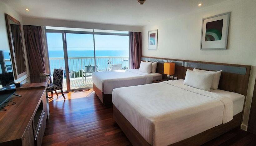 اتاق پرمیوم با چشم‌انداز دریا, Radisson Resort & Spa Hua Hin