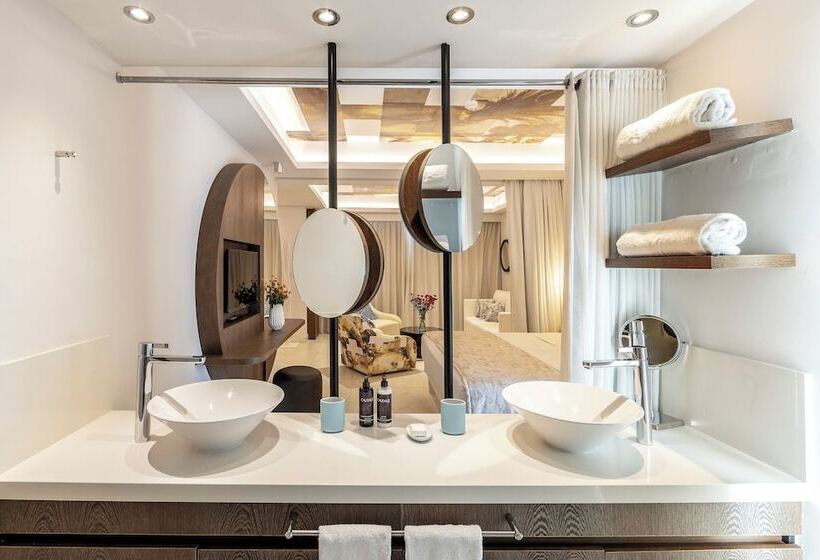 Президентский Люкс, King Jason Paphos   Designed For Adults By Louis Hotels