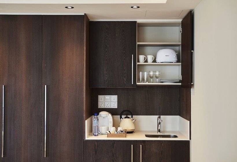 Президентский Люкс, King Jason Paphos   Designed For Adults By Louis Hotels