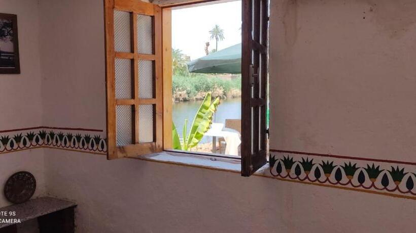 اتاق لوکس, Luxor Old Nile