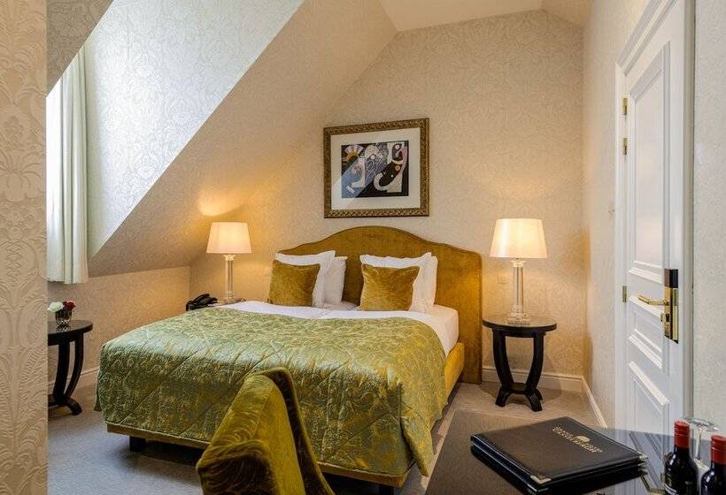 Номер Deluxe, Grand Hotel Casselbergh
