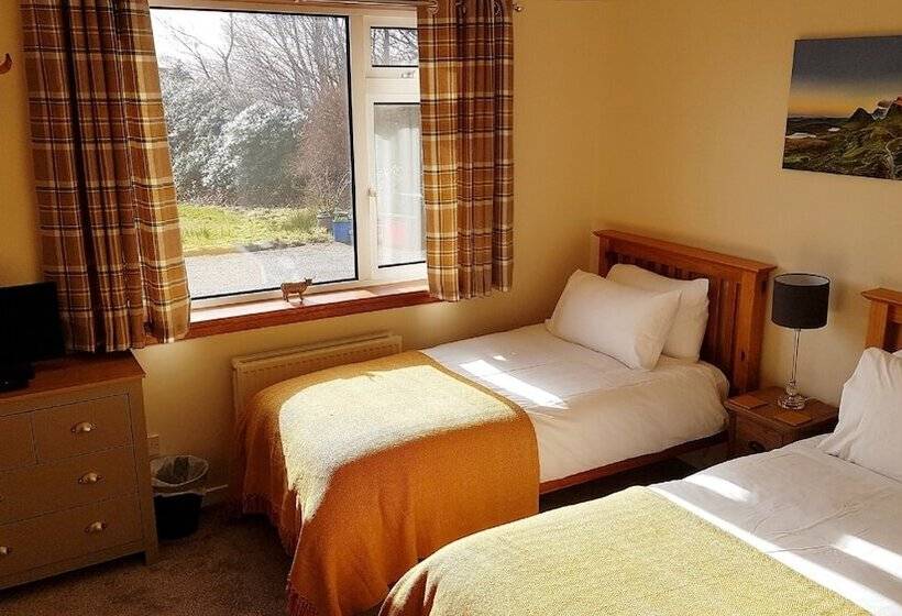 标准间, Moorside Rooms