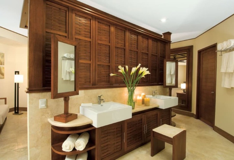 اتاق پرمیوم با چشم‌انداز دریا, Dreams Riviera Cancun Resort & Spa - All Inclusive