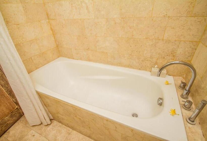 Номер Deluxe, Abian Biu Mansion