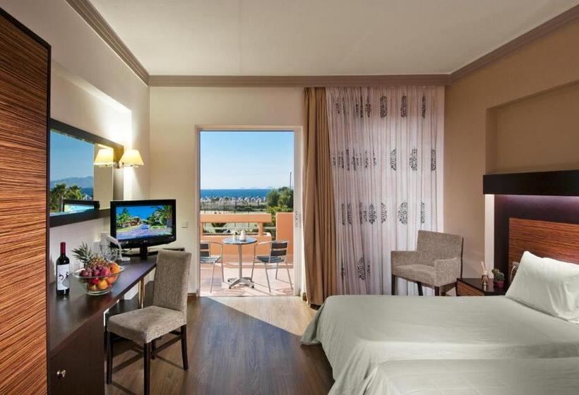 Номер Стандарт Вид на Море, Kipriotis Village Resort
