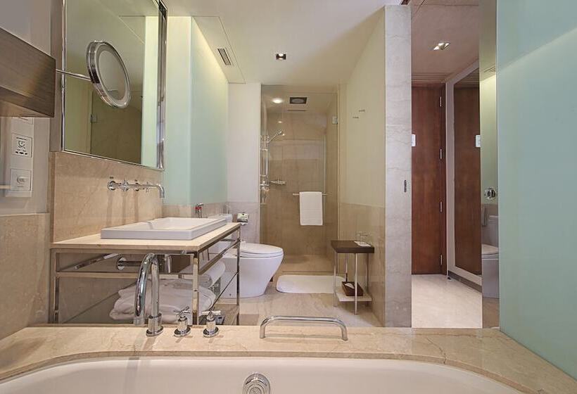 سوییت لوکس, Trident Bandra Kurla