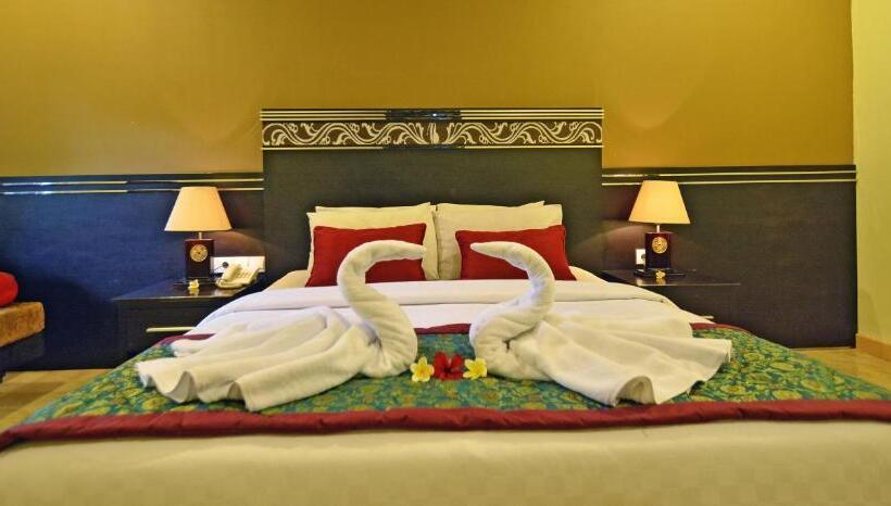 اتاق لوکس, Puri Dewa Bharata Hotel & Villas