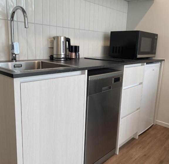 Студио Стандарт Кровать Кинг, Wyndham Garden Christchurch Kilmore Street