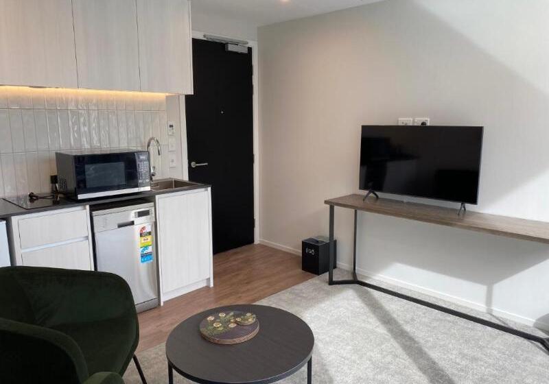 Люкс Кровать Кинг, Wyndham Garden Christchurch Kilmore Street