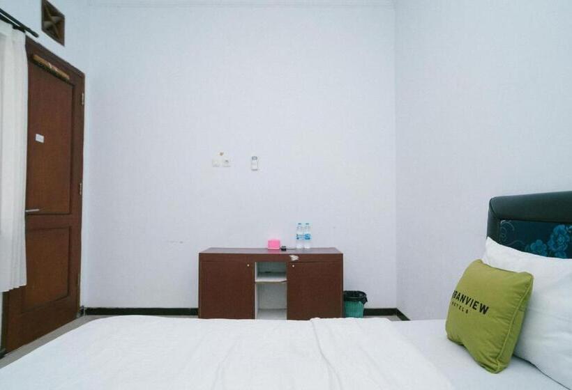 エコノミールーム, Urbanview Hotel Griya Surya Malang By Reddoorz