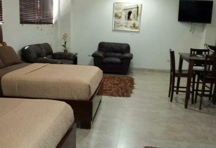 استودیوی استاندارد, Premier Hotel Suites